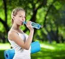 Znanstvenici su naučili kako piti vodu i izgubiti težinu